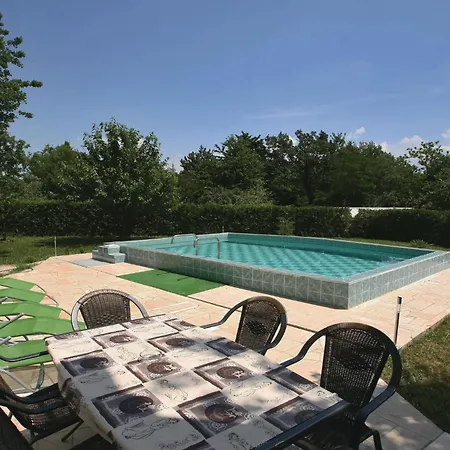Tatil Evi In Buje With Wifi